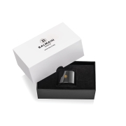 balmainhair_accessories_elastiquepourcheveux_black_box_lr.JPG
